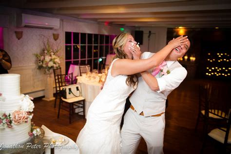 Jonathon Peter Photography Laura And Ismael Smithville Inn Wedding