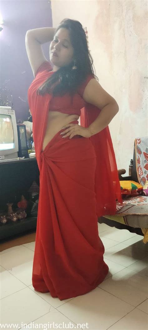 Mature Married Indian Homemaker In Red Sari Nude Show Indian Girls Club