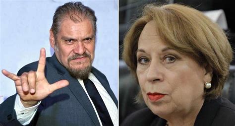 Joaquín Cosío le tuitea a senadora que denunció a Chumel Torres El