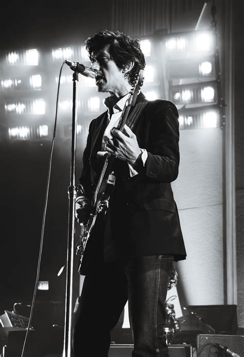 Arctic Monkeys instill their charm @ United Center — Off the Record Press