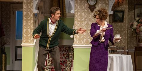 Review: FAWLTY TOWERS THE PLAY, Apollo Theatre