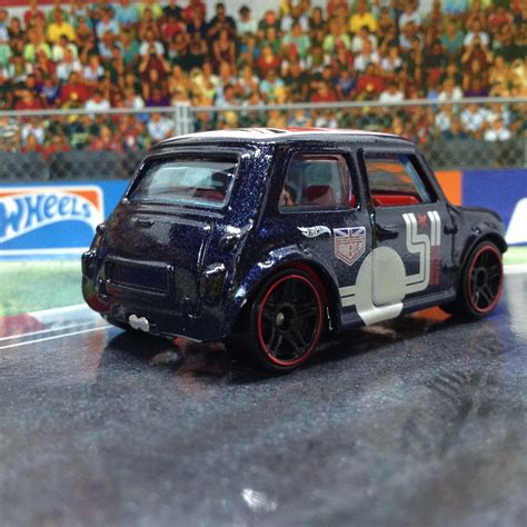 Julian S Hot Wheels Blog Morris Mini Nightburnerz Magnus