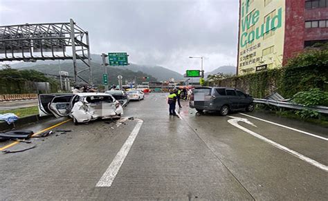 觀傳媒 宜蘭新聞 停等紅燈遭殃 蘇花改蘇澳隧道口五車連環撞