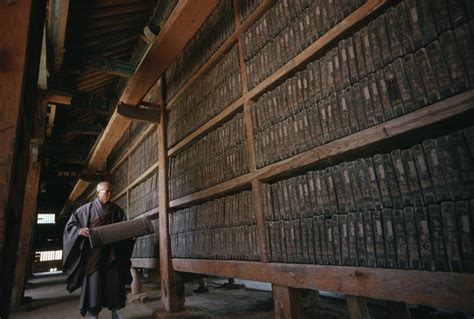 Трипитака – священная книга в буддизме | Ashaindia