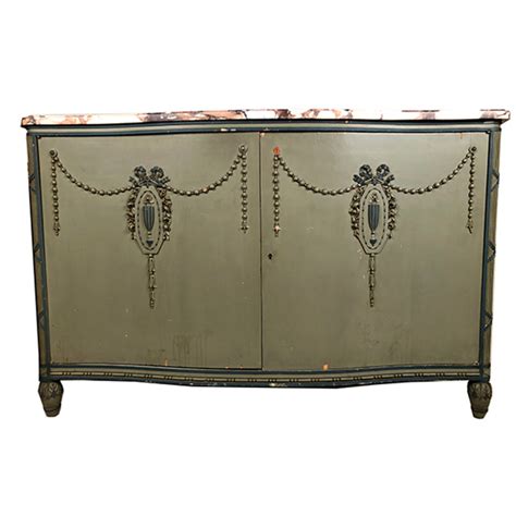 Buffet bas deux portes de style Louis XVI en bois laqué gris vert et