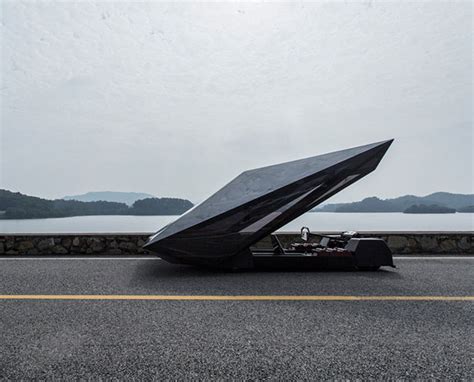 United Nude Lo Res Concept Car Is The Result Of Lowering 3D Resolution