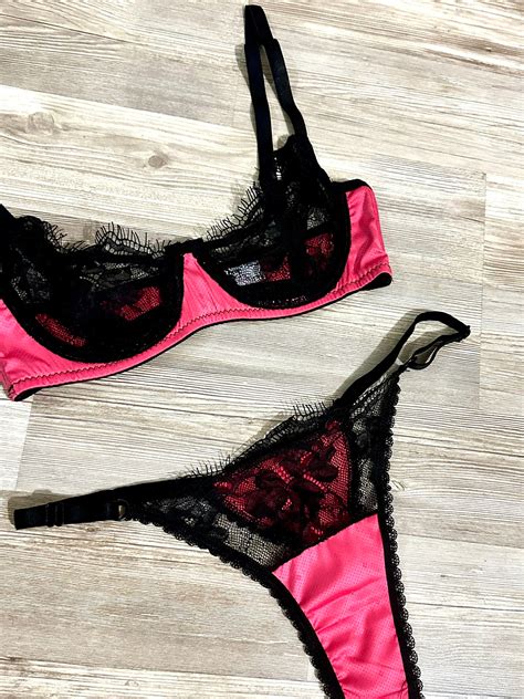 Red Satin Detailed Black Lingerie Set Black And Red Lingerie Set Saten Detailed Bra Set Bralette