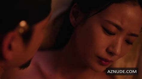 THE QUEEN WHO CROWNS NUDE SCENES AZNude