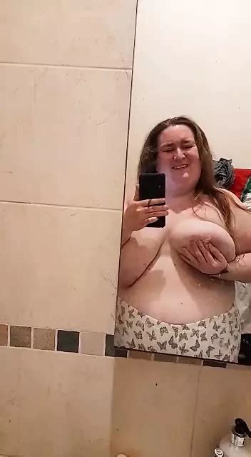 Midnight Christmas Eve Thelady Plays Amateur Porn Feat Lady And The Beast Xhamster