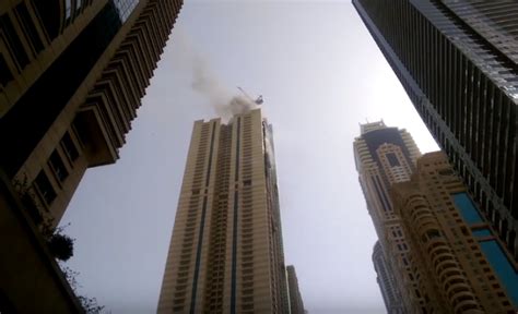 Huge Fire Engulfs Dubai Marina Tower The Filipino Times