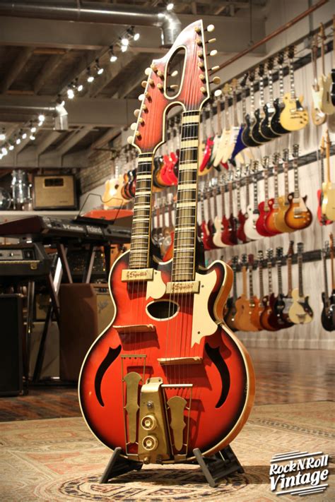 Rock N Roll Vintage Guitars Photo