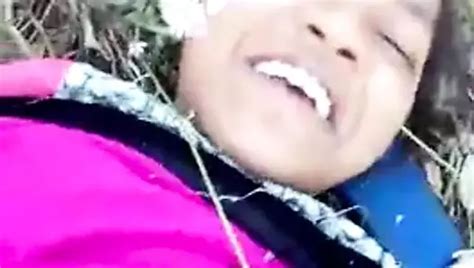 Desi Freundin Hat Sex Im Dschungel XHamster