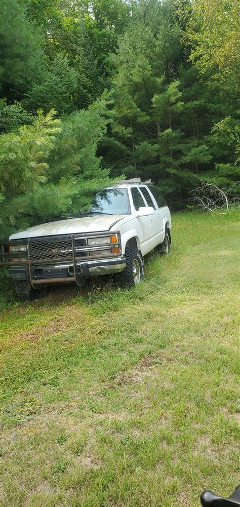 My New To Me Project 98 Suburban With A 65l That Needs An Injection