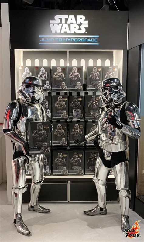 1 6 Hot Toys Chrome Stormtrooper Page 5 Collector Freaks Collectibles Forum