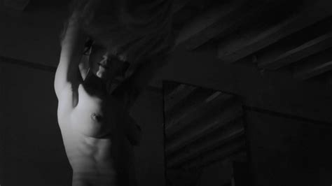 Nude Video Celebs Anna D Annunzio Nude La Beaute Carnivore