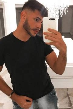 Popó Freitas fala orgulho do filho de 21 anos Médico bonito e gay