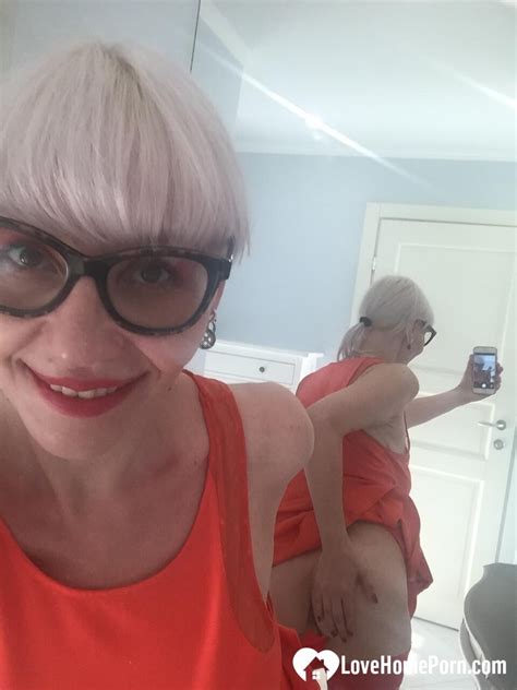 Blonde Milf With Glasses Teasing With Nudes Porn Pictures Beemtube