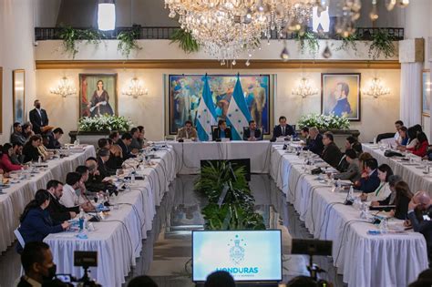 Gabinete De Gobierno Seguir Sesiones Esta Semana Para Abordar