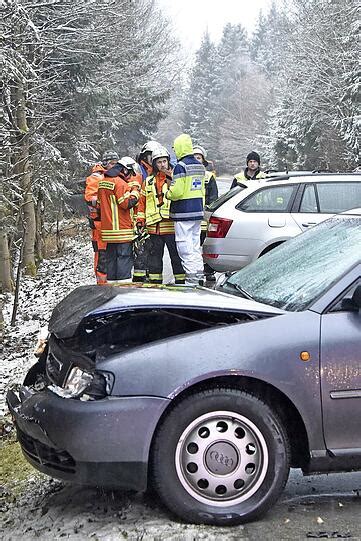 Unfall Bei Zorneding Massen Crash Mit Zehn Fahrzeugen Abendzeitung