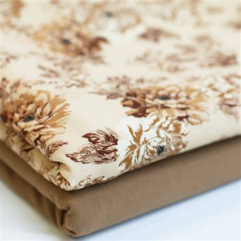 Jersey Digitaal Artistieke Bloemen Beige Van Schie Raamdecoratie En