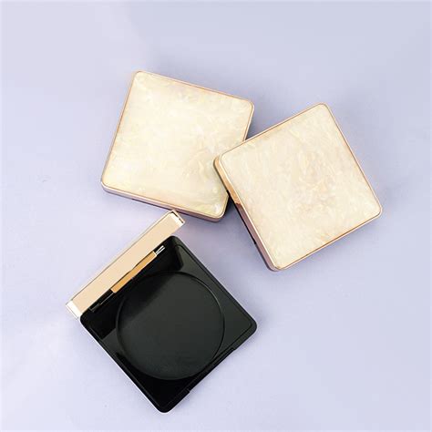 Plastic Square Compact Powder Case With Mirror Zmic