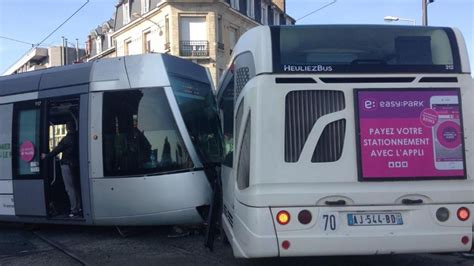 Thumbnail IMG 0337 Reims Bus Tramway Union Suv Car France