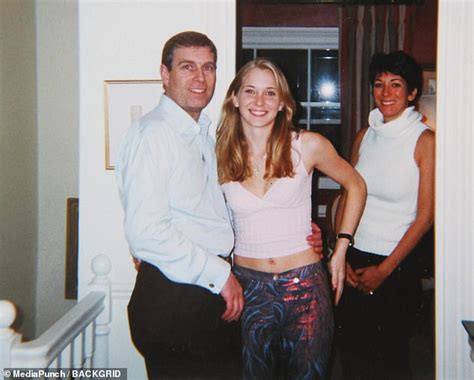 Epstein Had Ft Provocative Naked Portrait Of Ghislaine Maxwell Daily Mail Online