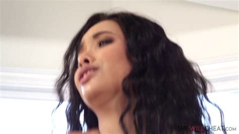 Cheating Wife Aaliyah Hadid Loves Having Interracial Sex Cuckold Petite Big Tits Eshorare