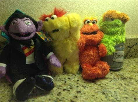 Sesame Street Count Von Count Scary Monster Murray Monster Oscar