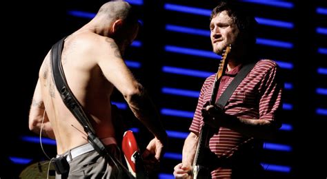 Red Hot Chili Peppers Anuncia El Regreso A La Banda Del Guitarrista John Frusciante Peri Dico