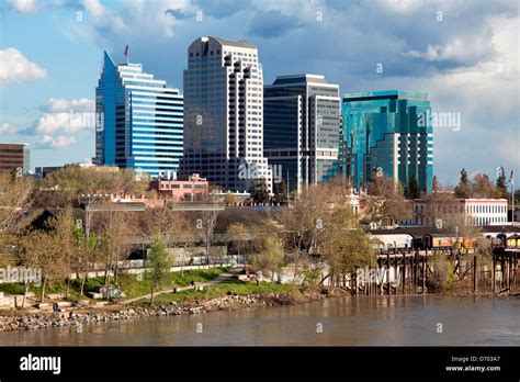 Downtown Sacramento California Skyline From River Walk Park Stock