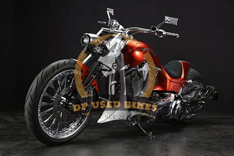 Cvo Break Out Wide Tire Custom Dp Used Bikes