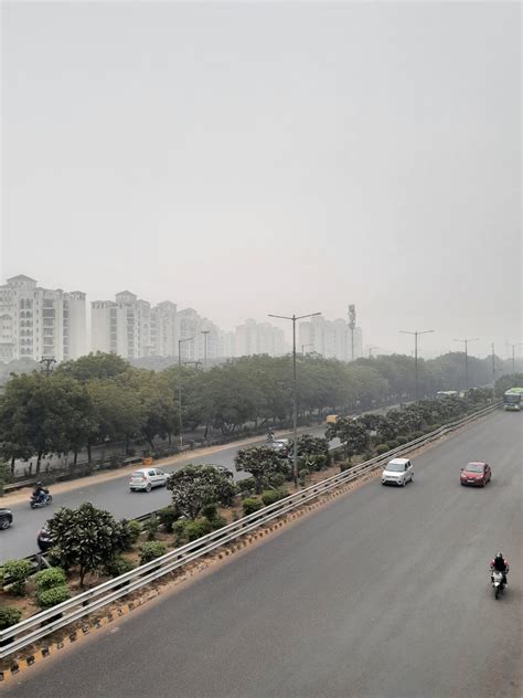 Today Noida Weather (Too Cold) : r/delhi