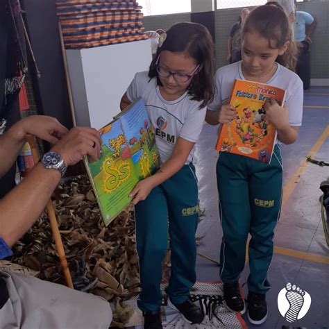 Centro Educacional Pé De Moleque - Hoje nossos alunos... - Centro Educacional Pé de Moleque