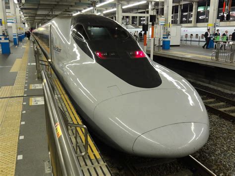top   convenient  comfortable high speed shinkansen train