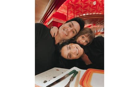 Aislinn Derbez y Mauricio Ochmann confirman que están juntos Foto