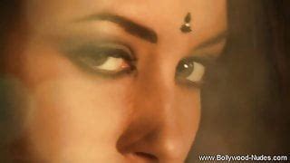 Exotic Bollywood Babe Bathing Outdoors Porn XHamster XHamster