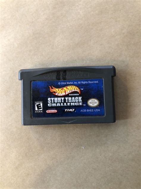 Hot Wheels Stunt Track Challenge Value GoCollect Gameboy Advance Hot Wheels Stunt Track