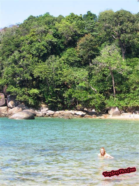 Naked Amateur Danish Slut On The Beach Nude Amateur Photos Danish Babe On The Beach Porn