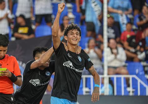 Deportes Iquique y San Antonio de Paraguay triunfan y disputarán la