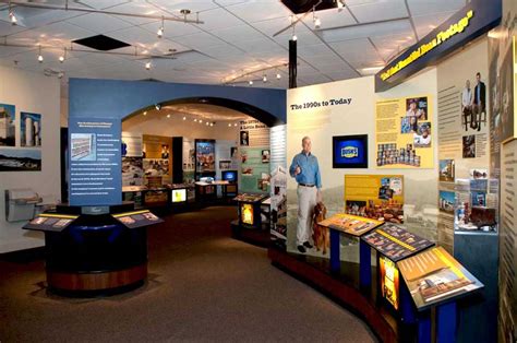 Bushs Visitor Center Design Display