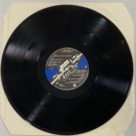 Musicians argue over the hardest part of wish you were here tab 8