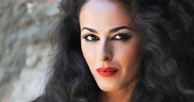 Celebrity Models Nude M Nica Estarreado