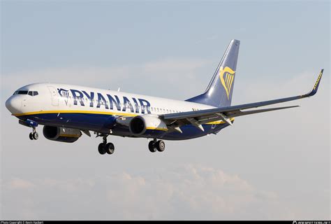 EI DPR Ryanair Boeing 737 8AS WL Photo By Kevin Hackert ID 1496280