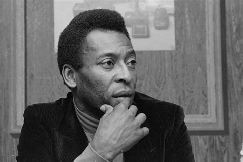 Biografi Pelé Ratu AI