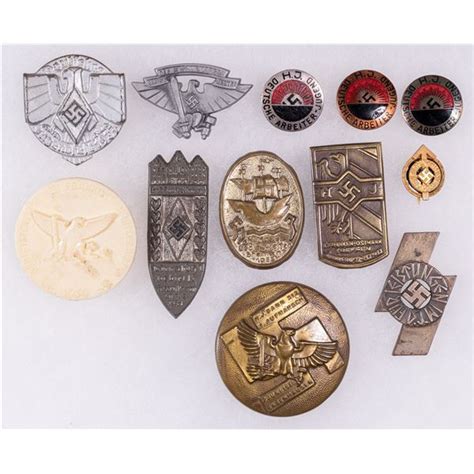 12 Hitler Youth Badges And Tinnies