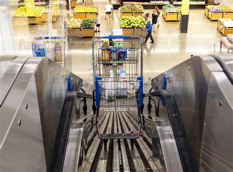 World S Largest Walmart Supercenter World Record In Albany New York