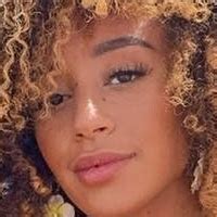 Caro Viee Imcaroya Caroviee Nude OnlyFans Leaks Fappening