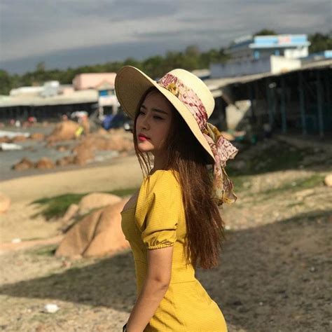 Yumi Show Cam Model Free Live Sex Show Chat Stripchat