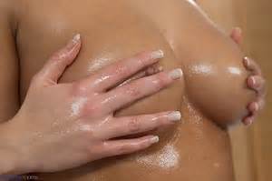 Hot Tits Curvy Brunette Gets Oiled Massaged And Finger XXX Dessert